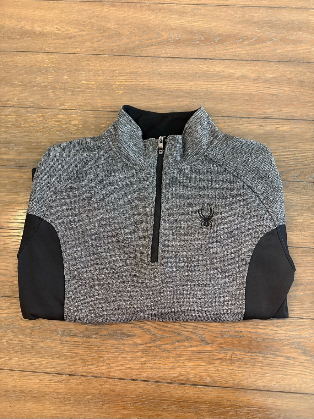 Spyder Men's Gray and Black Quarter-Zip Performance Sweater Size L New With Tags